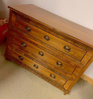 /album/galerie-de-photos-03-meuble-bas-credence-buffet-meuble-de-metier-commode-bahut/commode-marquetee-petite-jpeg/